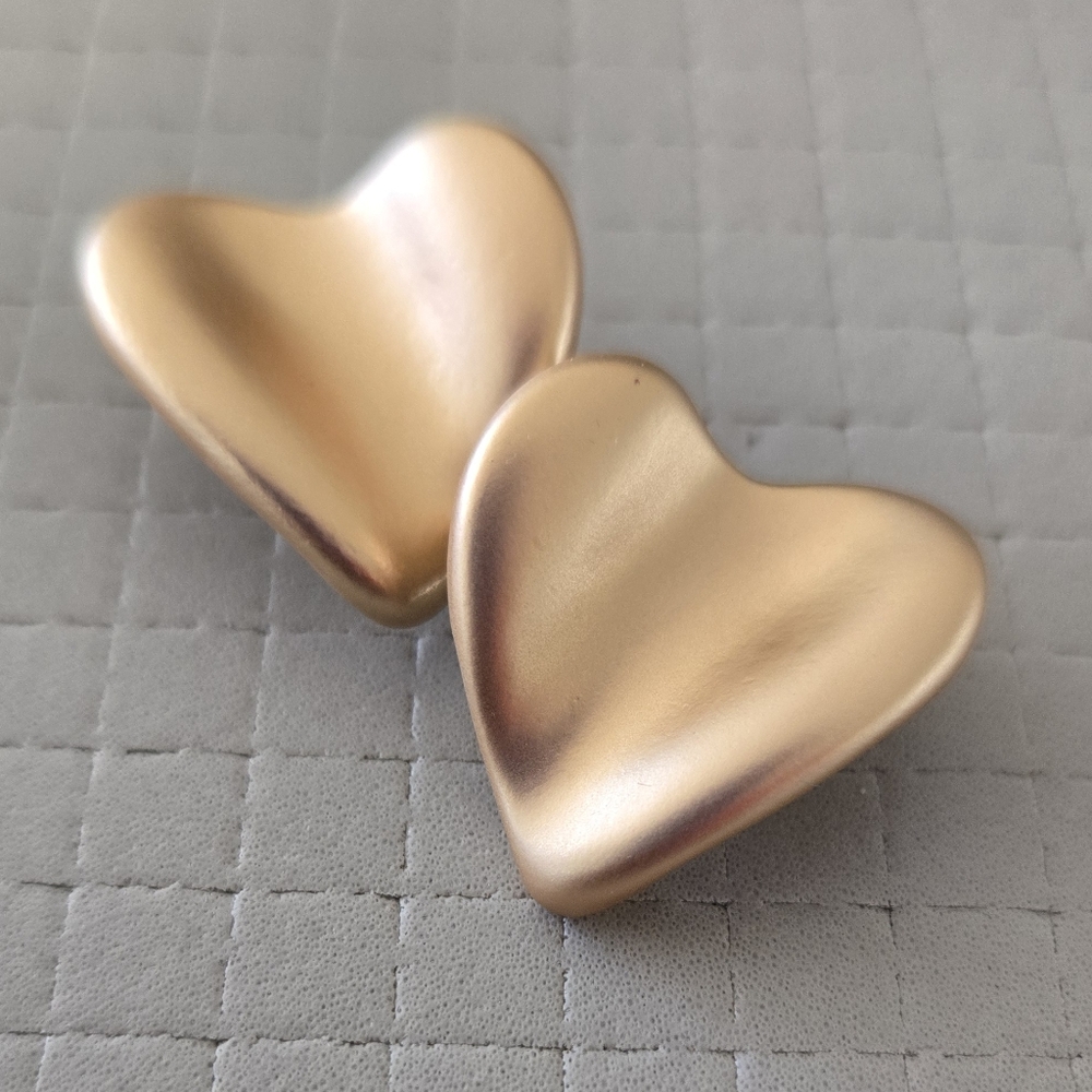 Heart Stud Earrings  - Gold Matte - Picture 2 of 8